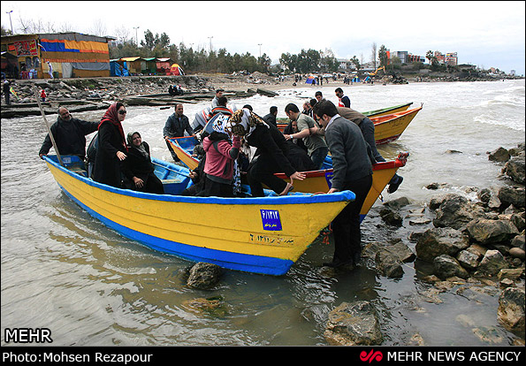 عکس هایی از گذران اوقات فراغت در سواحل بابلسر و محمودآباد