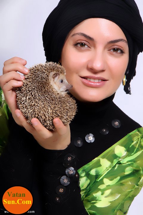 مهناز افشار باحیوان مورد علاقش+عکس مهناز افشار باحیوان مورد علاقش+عکس