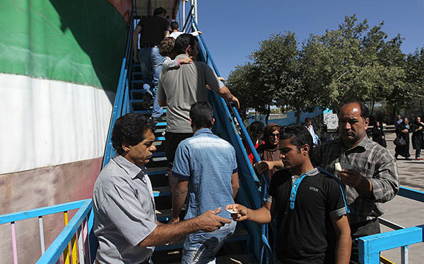 رانندگی بر روی دیوار مرگ