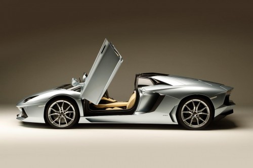 2013 Lamborghini Aventador LP700-4 Roadster 2013 Lamborghini Aventador LP700-4 Roadster