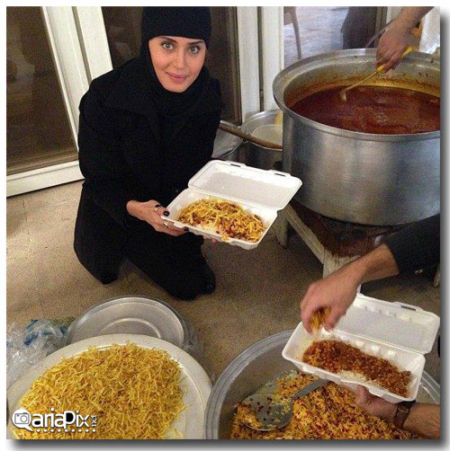 الناز شاکردوست و کشیدن نذری قیمه محرم تاسوعای