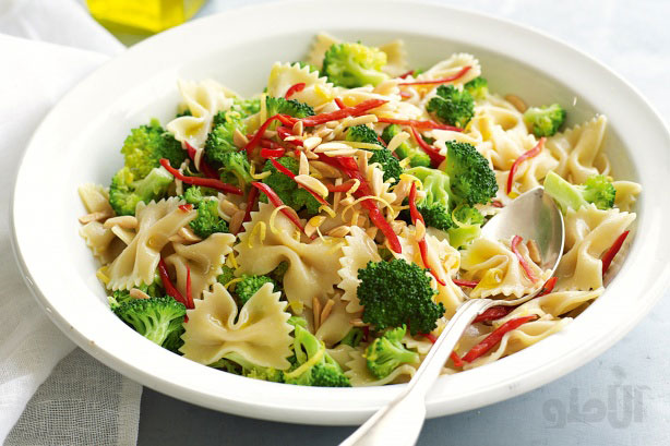 Broccoli-almond-lemon-farfalle