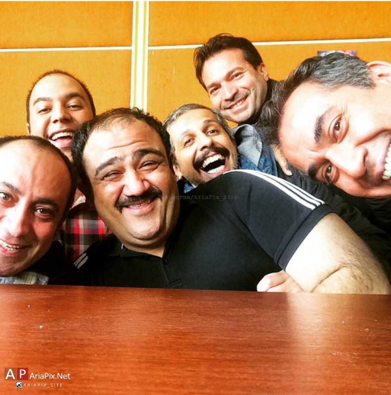 عکسهای پشت صحنه سریال در حاشیه