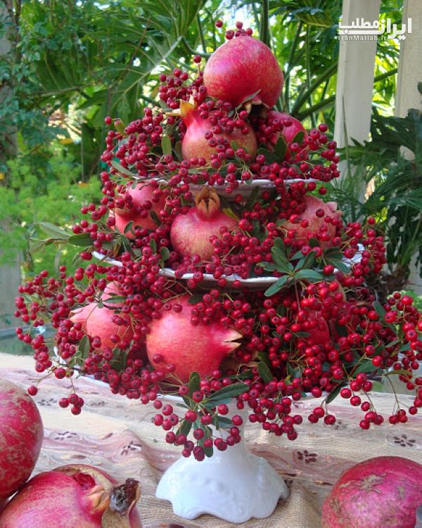 شب یلدا میوه آرایی شب یلدا تزئینات سفره شب یلدا میوه آرایی شب یلدا تزئینات سفره