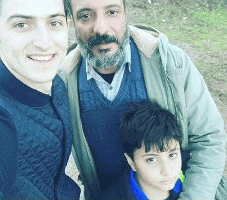 امیر جعفری و پسرش در کنار سردار آزمون امیر جعفری و پسرش در کنار سردار آزمون +عکس