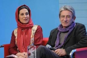 گریه کردن فاطمه معتمدآریا در مراسم جشنواره فیلم فجر بخاطر همسرش! گریه کردن فاطمه معتمدآریا در مراسم جشنواره فیلم فجر بخاطر همسرش!