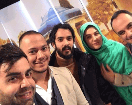 بازیگر نقش رها در سریال کیمیا و همسر ایرانی اش در برنامه خوشا شیراز بازیگر نقش رها در سریال کیمیا و همسر ایرانی اش در برنامه خوشا شیراز +تصاویر