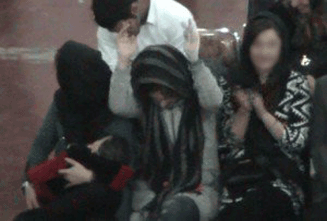 حضور دختران بی حجاب در کنسرت بنیامین جنجالی شد! +عکس