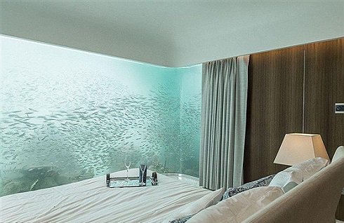 ویلای لوکس مسی در زیر آب /عکس