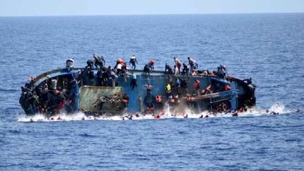 قایق مهاجران در آب‌های تونس غرق شد / ۱۰ نفر ناپدید شدند