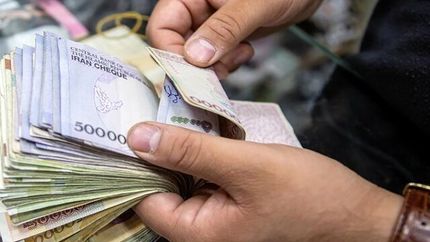 پرداخت فوقالعاده خاص به کارمندان دولت