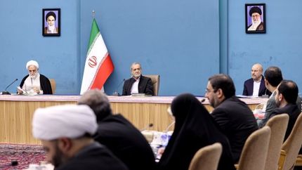 پزشکیان: نظام ارزشیابی باید مانع دخالت فردی در بالا یا پایین بردن افراد شود
