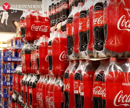 جمع‌آوری نوشیدنی‌های کوکاکولا در برخی کشورهای اروپایی