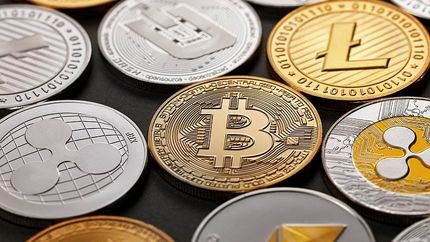 بیت کوین به ۱۱۱ هزار دلار جهش کرد
