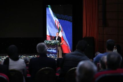 رئیس جمهور: یک جا ماندن یعنی مرده&zwnj;ایم / باید به برنامه&zwnj;های خود سرعت ببخشیم