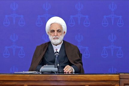 اژهای: برخی ۱۰ سال بعد پایان دوران محکومیت همچنان زندانیاند