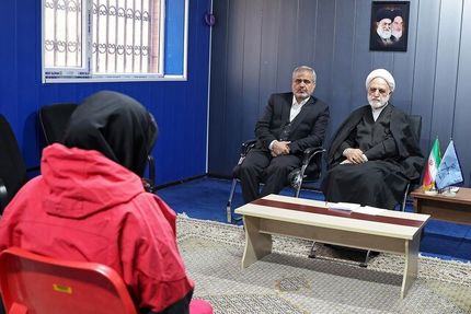 الزام زنان زندانی به استفاده از چادر ممنوع است