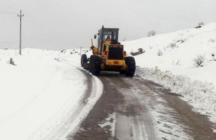 مسدود شدن یک چهارم راههای روستایی کردستان بدلیل بارش شدید برف