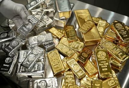 سقوط شدید قیمت جهانی طلا و نقره