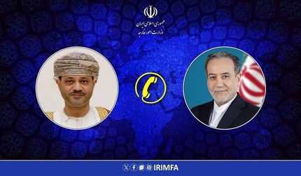 عراقچی با وزیر خارجه عمان گفت و گو کرد