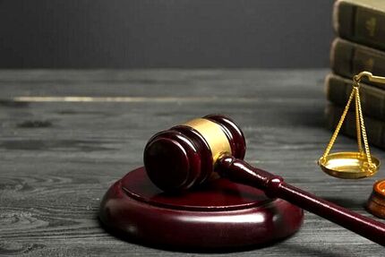 توقیف اموال و دارایی‌های ۷  نفر از خائنان به وطن در یکی از شهرستان‌های استان ایلام