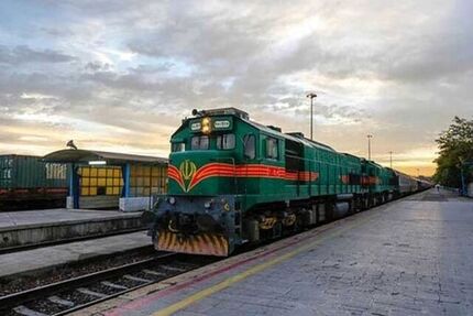 آغاز پیش فروش بلیت&zwnj; قطارهای مسافری برای بازه زمانی ۱۷ تا ۳۱ مرداد از فردا