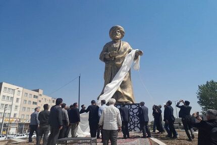 تندیس مقدس اردبیلی رونمایی شد