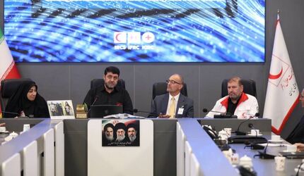 آزادسازی محموله دارویی کشتی توسکا برای بیماران دیالیزی حیاتی است آزادسازی محموله دارویی کشتی توسکا برای بیماران دیالیزی حیاتی است