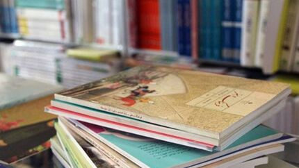ممنوعیت فروش کتاب&zwnj;های درسی دانش&zwnj;آموزان خارج از سامانه&zwnj; رسمی فروش و توزیع مواد آموزش