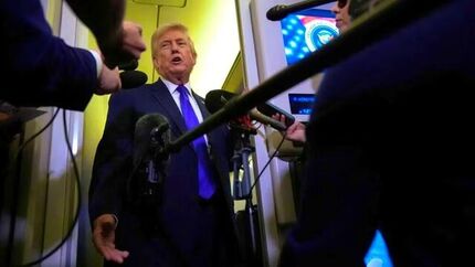 ترامپ: ایران به شدت دنبال توافق است ترامپ: ایران به شدت دنبال توافق است