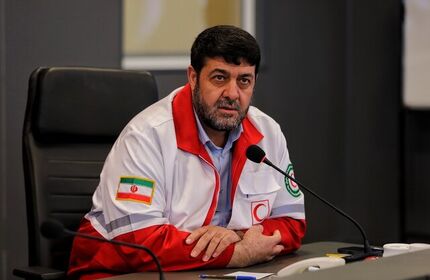 تمامی انبارهای هلال احمر پر است تمامی انبارهای هلال احمر پر است