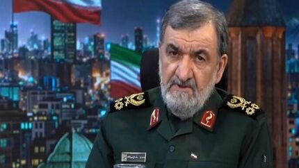 محسن رضایی: ترامپ به قاچاق رو آورده است / قدرت‌های بزرگ آمریکا بجای فتح ایران به زباله دان تاریخ پیوسته‌اند
